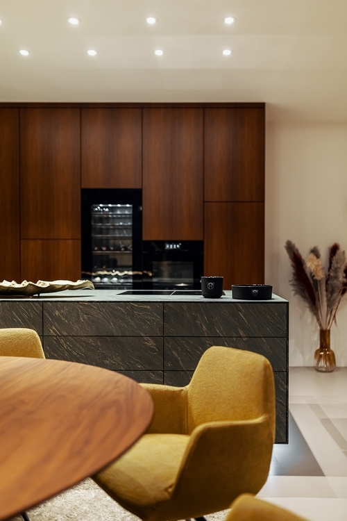 NENTWICH • NIGHTLIFE IM POOLGARTEN